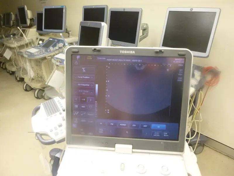2011 Toshiba Viamo portable, photo 2