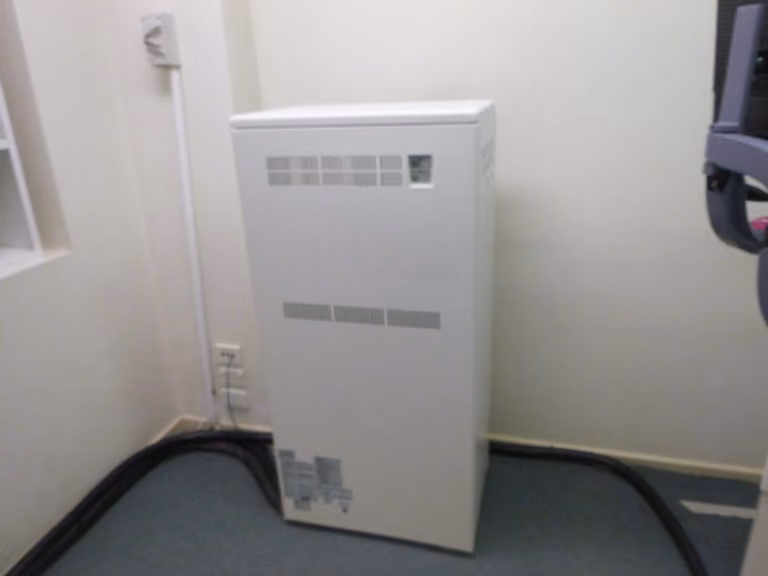 2009 GE Senographe Essentials – Digital Mammography unit, photo 10