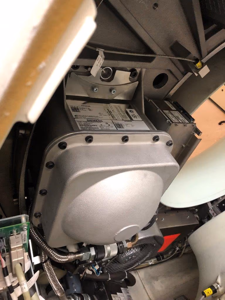 2009 Siemens Emotion 16 Slice, photo 9