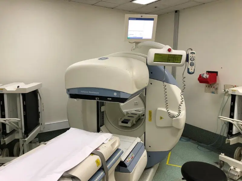 2005 GE Infinia Hawkeye I Gamma camera, photo 1