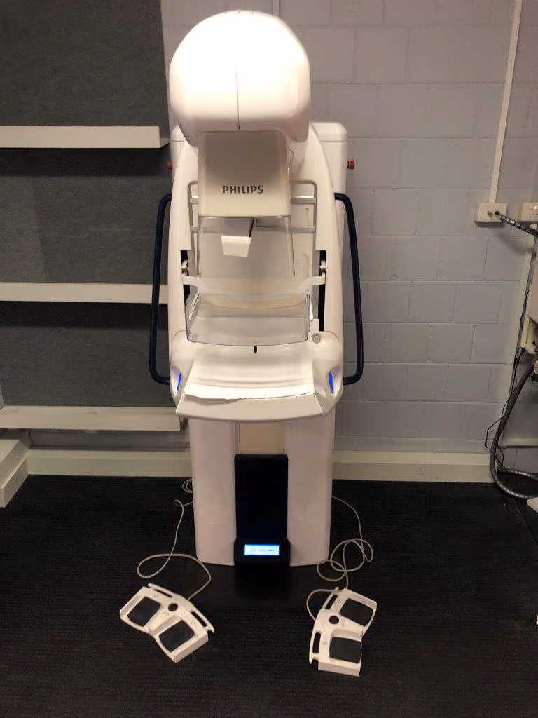 2010 Philips Sectra L30 Digital Mammography, photo 9
