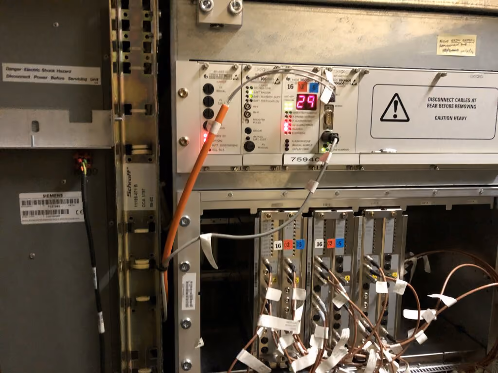 2002 Siemens Symphony 1.5T, photo 9