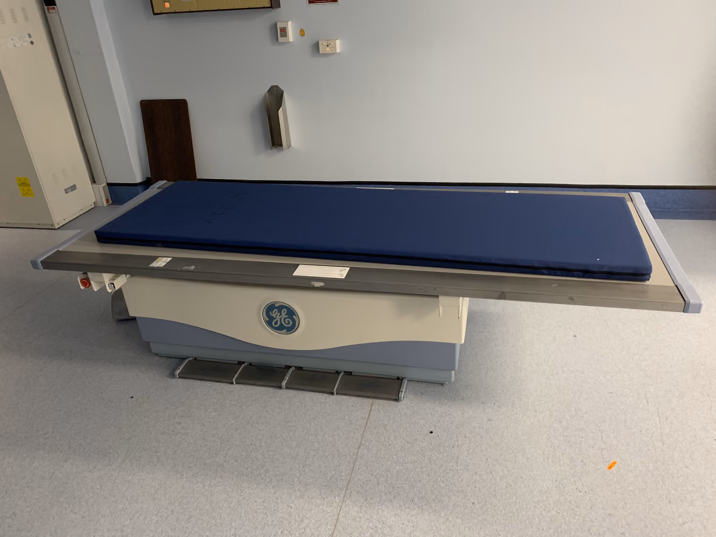 2009 GE Proteus X-Ray System with Ceiling Suspension, photo 5