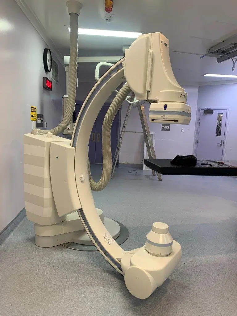 2010 Philips Siemens Artis Zee, photo 1