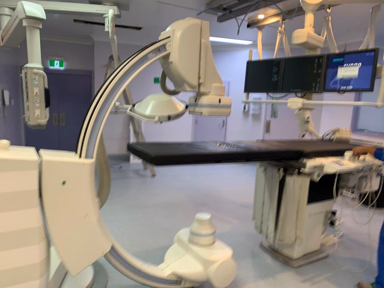 2010 Philips Siemens Artis Zee, photo 8