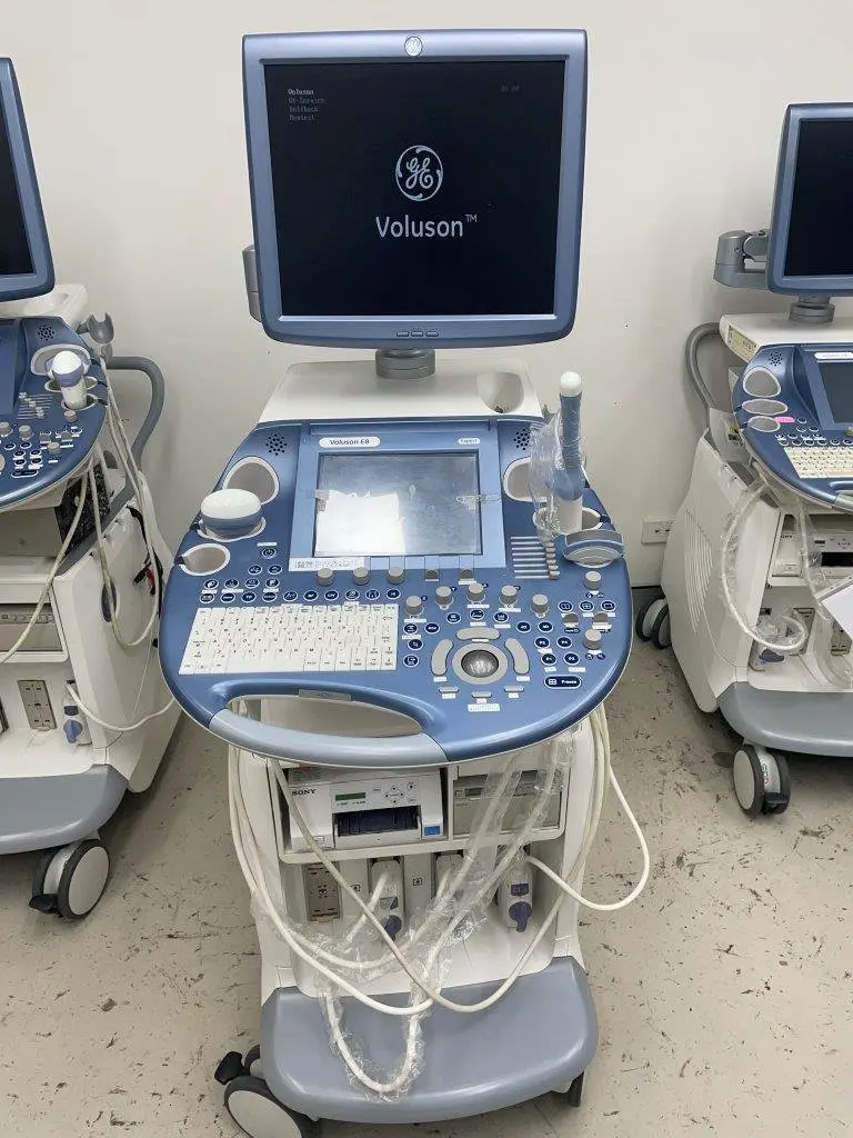 2013 GE Voluson E8 Expert -3D/4D, photo 2