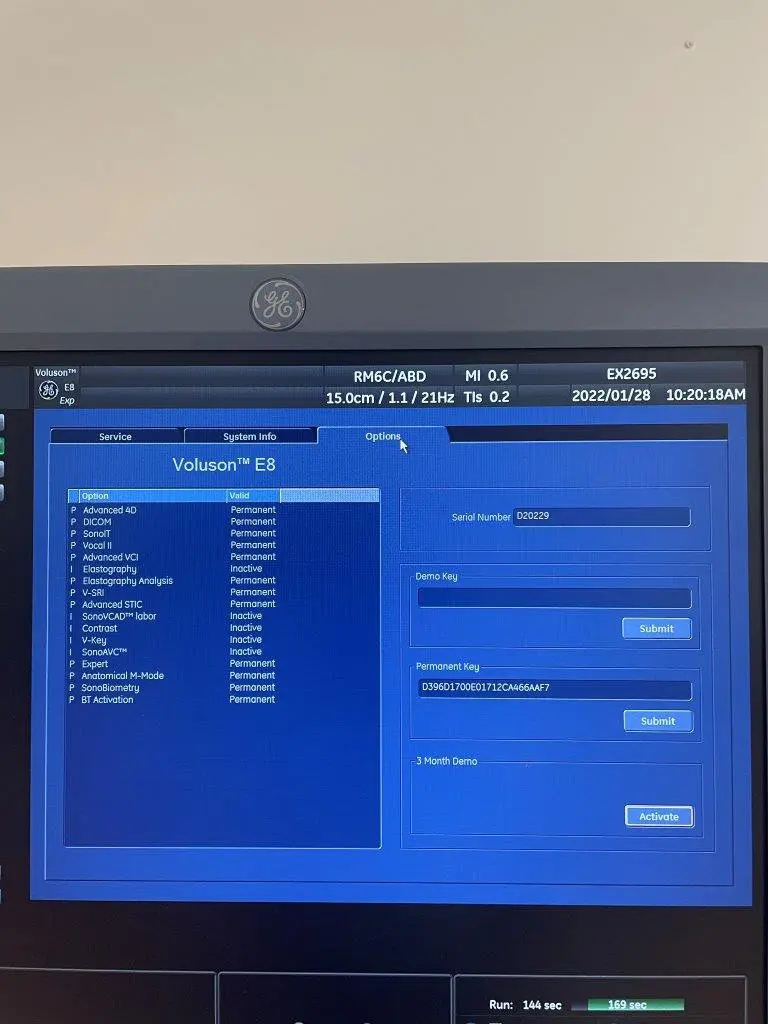 2013 GE Voluson E8 Expert -3D/4D, photo 3