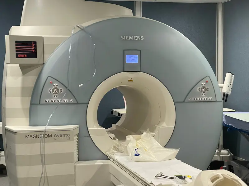 2005 Siemens Avanto 1.5T, photo 1