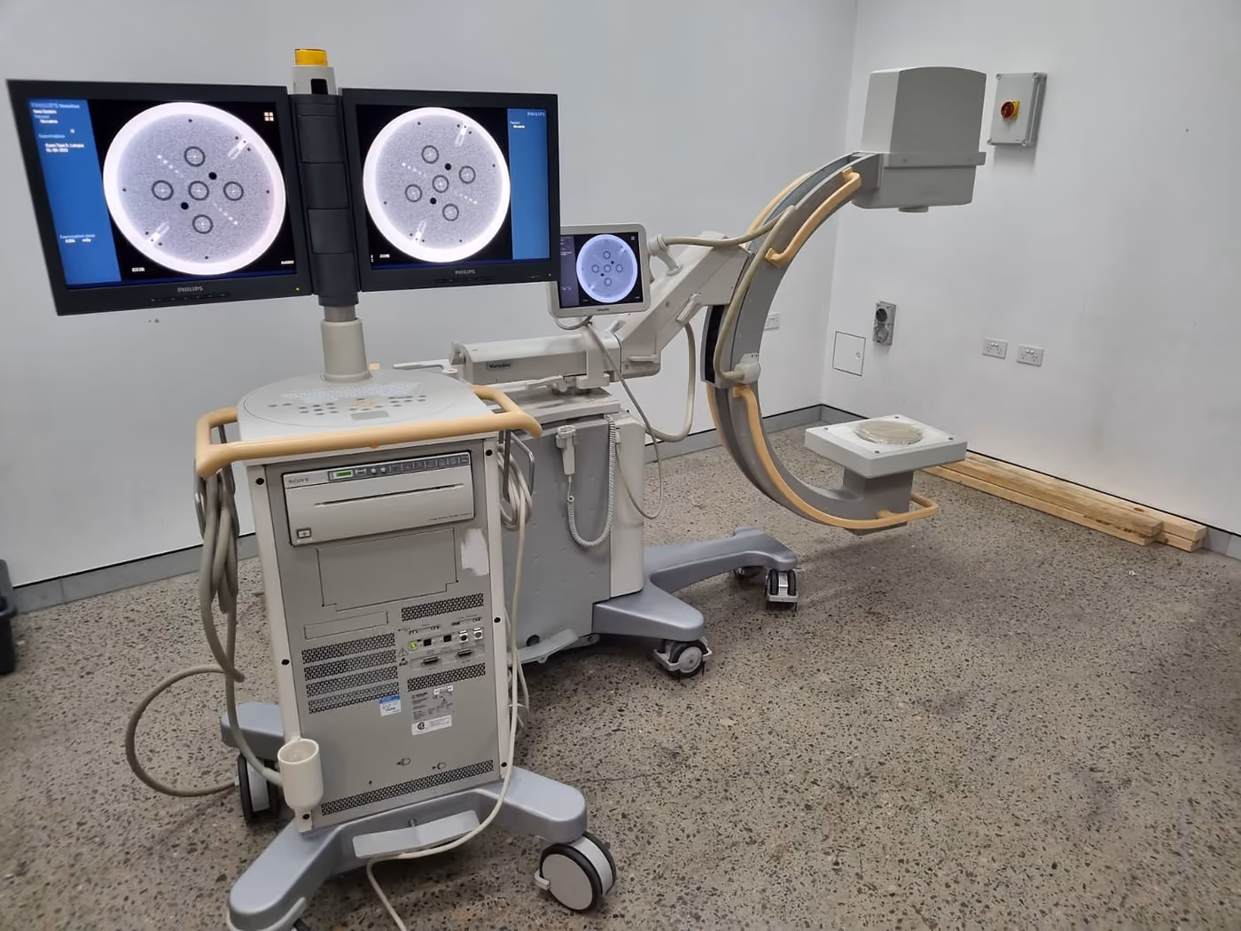 2012 Philips BV Veradius, photo 10