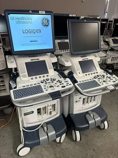 2010 GE Logiq E9, photo 2