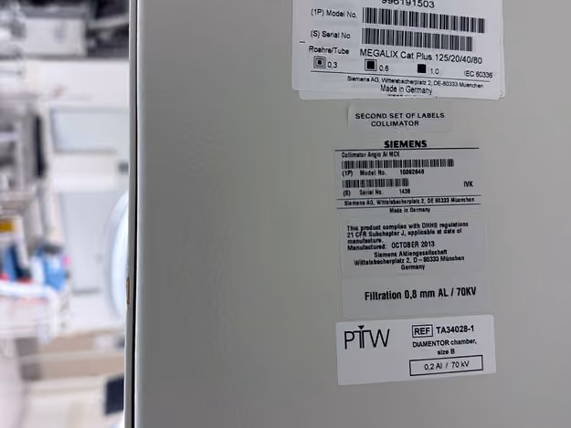 2001 Siemens Artis Zeego Angio, photo 16