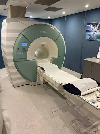 2010 Siemens Essenza 1.5T, photo 1