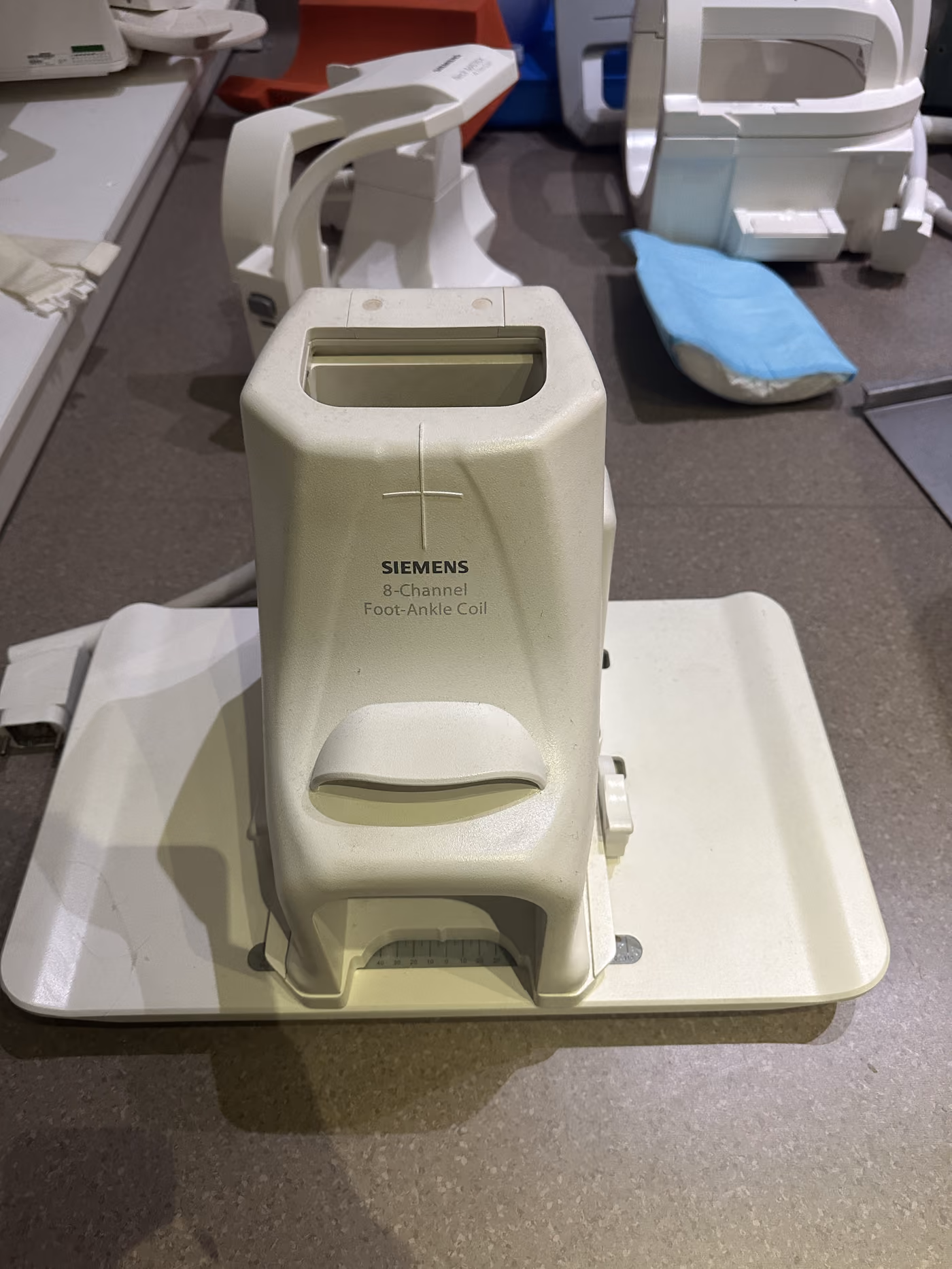 2012 Siemens Essenza 1.5T, photo 11