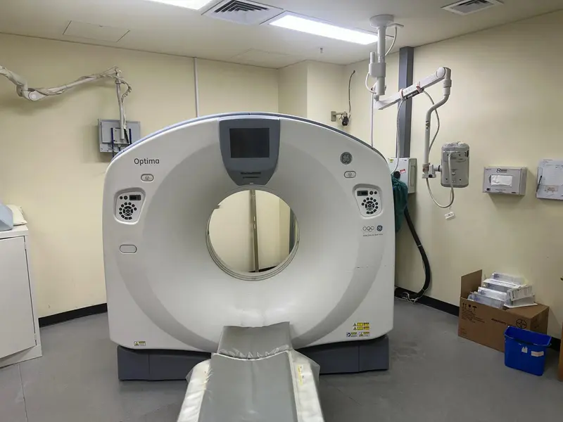 2012 GE Optima 660 128 Slice, photo 2