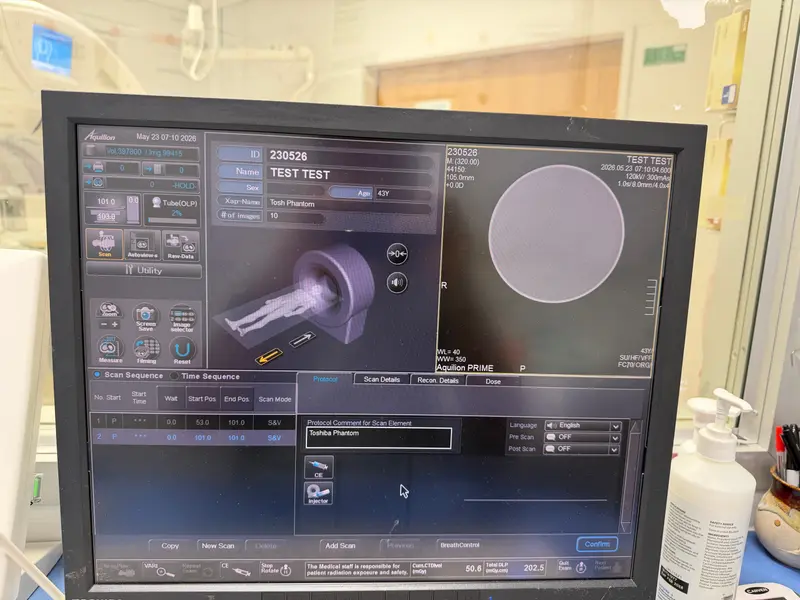 2011 Toshiba Aquilion Prime 160 Slice, photo 2
