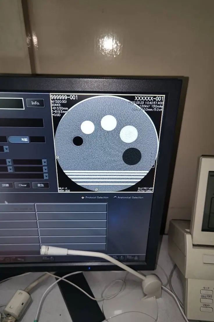 2009 Toshiba Asteion Super 4, photo 3