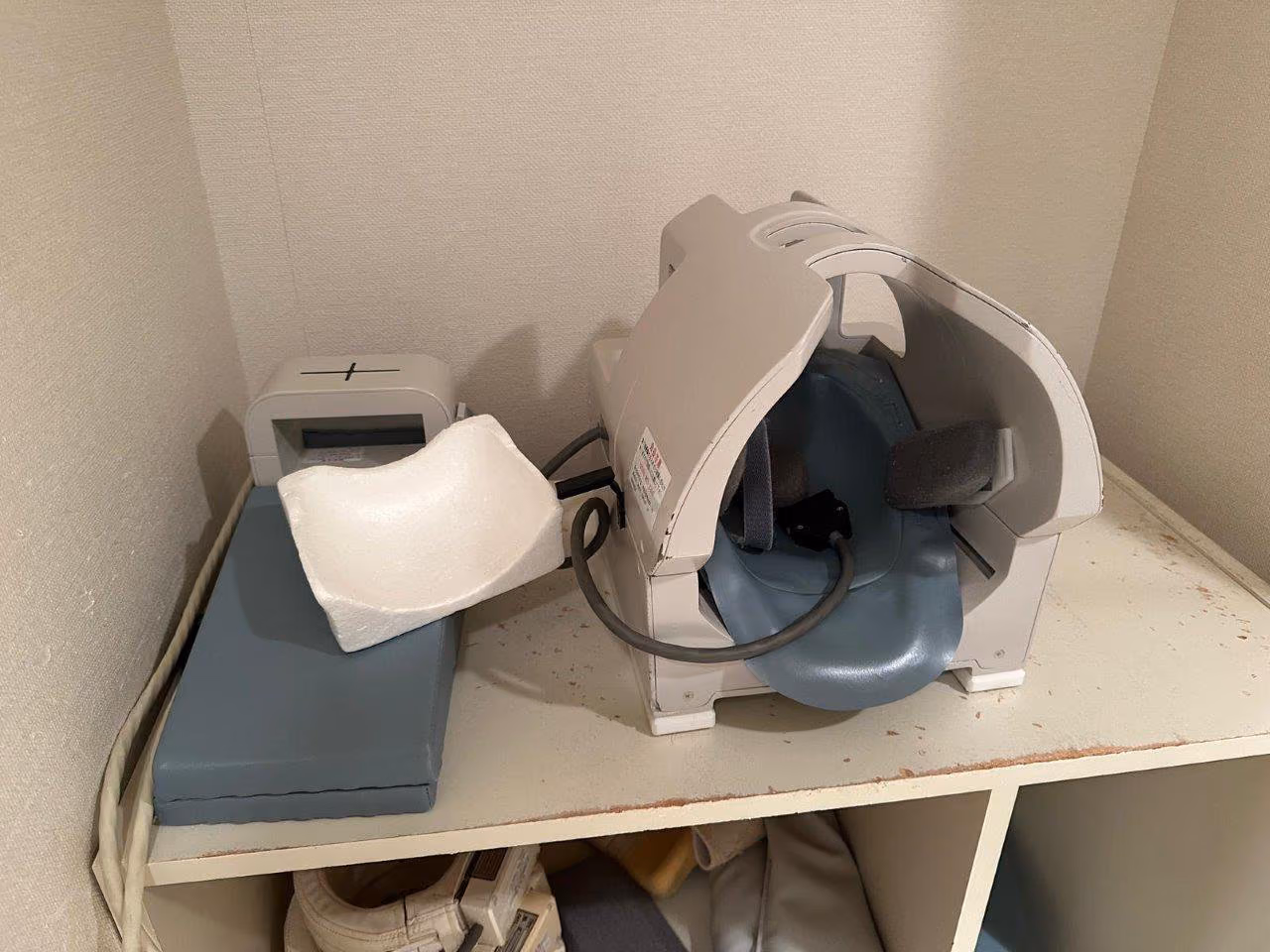 2003 Hitachi Airis II, photo 9