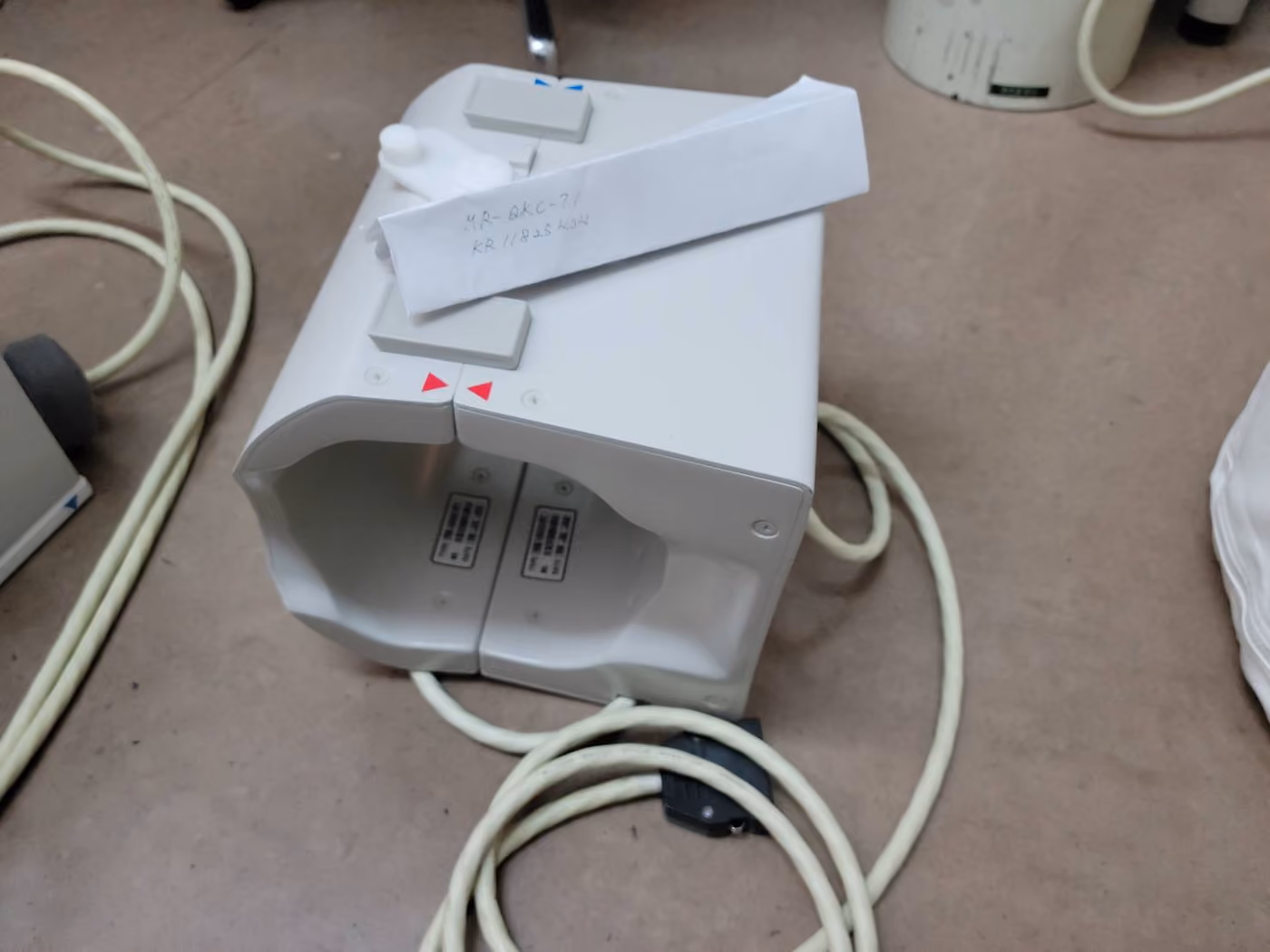 Hitachi Airis Mate 0.2T, photo 7