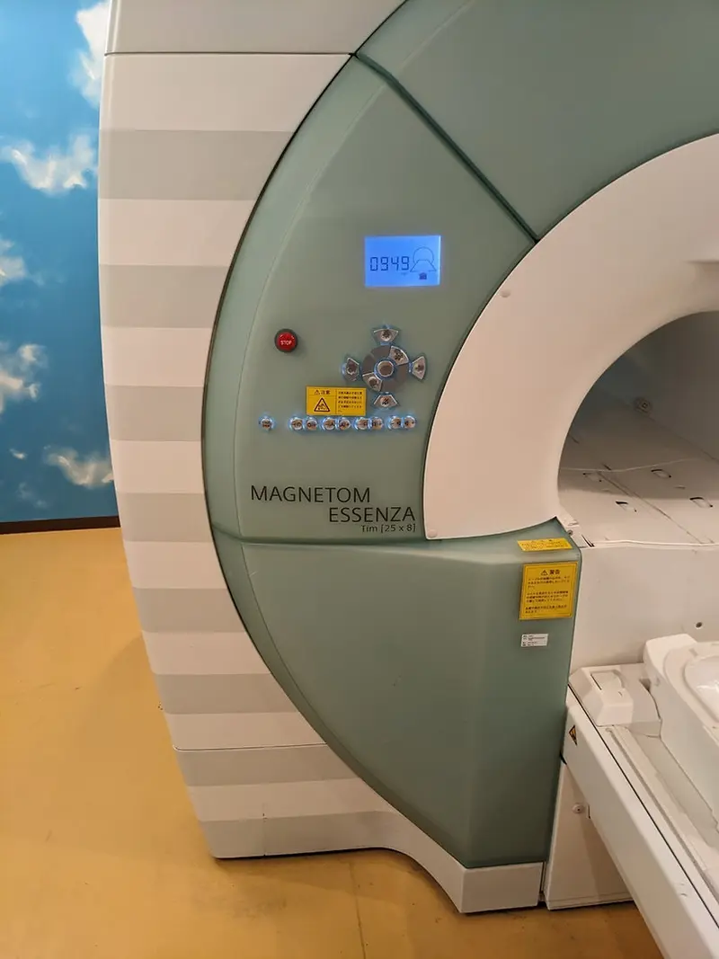 2011 Siemens Essenza 1.5T, photo 2