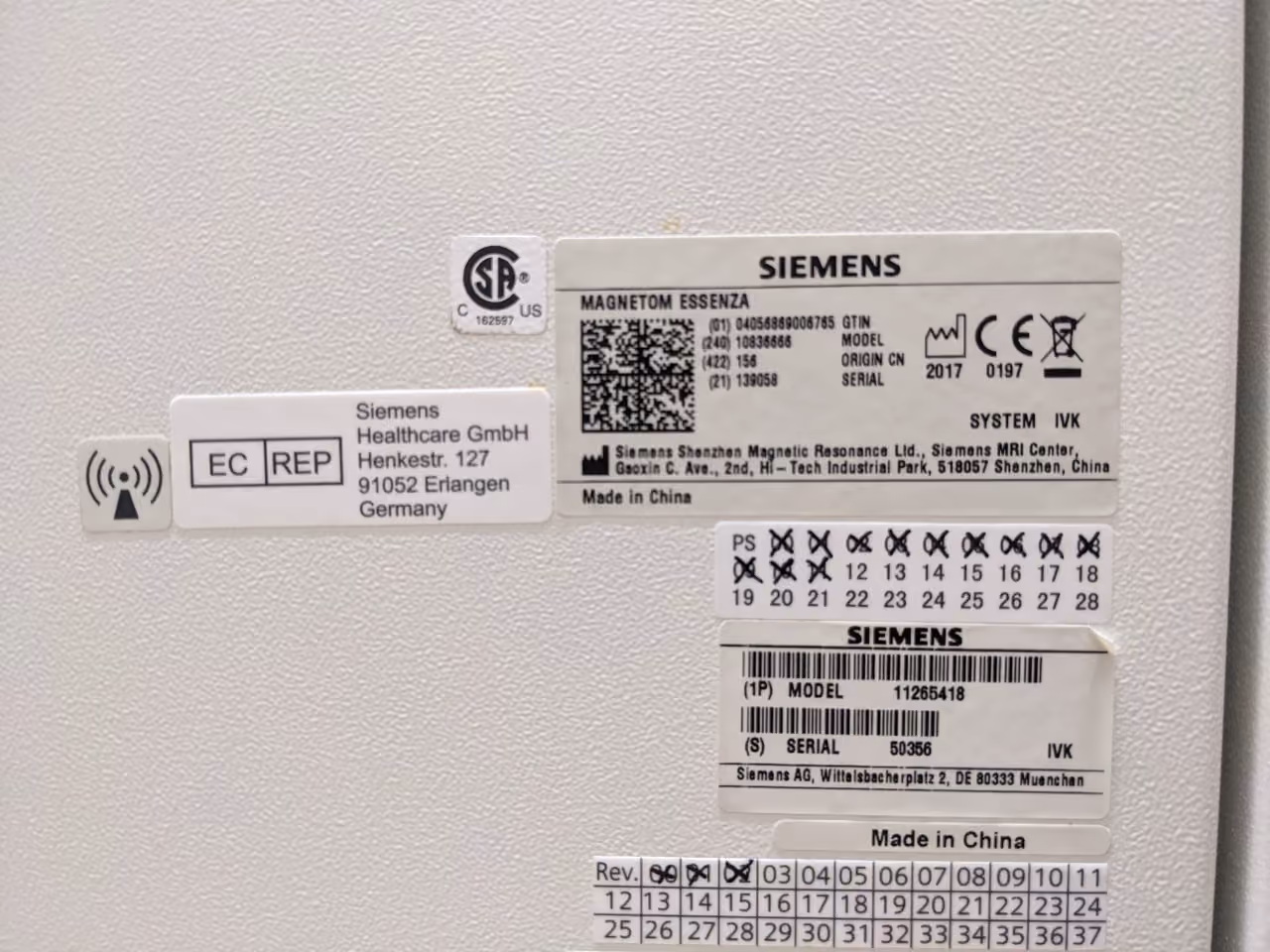 2017 Siemens Essenza 1.5T MRI, photo 10