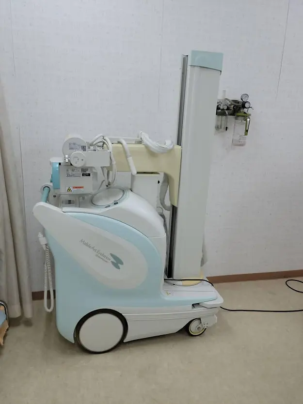 2011 Shimadzu MobileArt Evolution Mobile X-Ray, photo 1