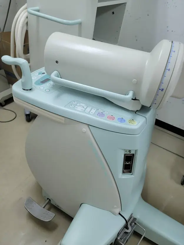 2011 Shimadzu MobileArt Evolution Mobile X-Ray, photo 4