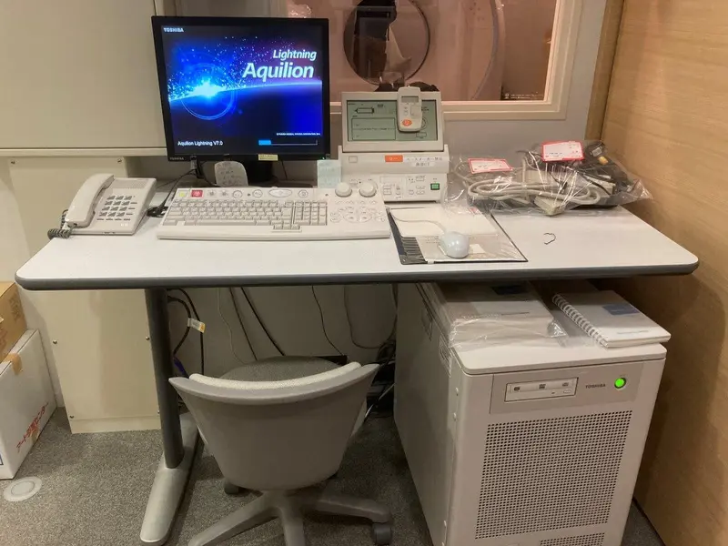 2015 Toshiba Aquilion Lightning 16, photo 4